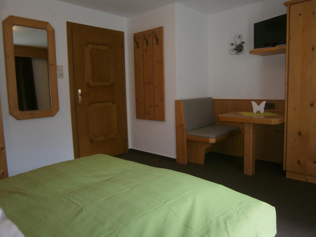Haus Wiesenheim Fw Oetztal 란켄펠트 외부 사진